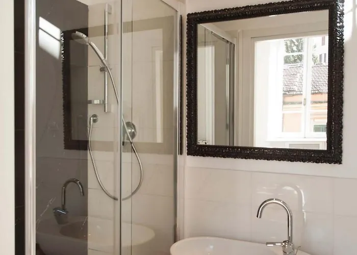 Imperia Guest house